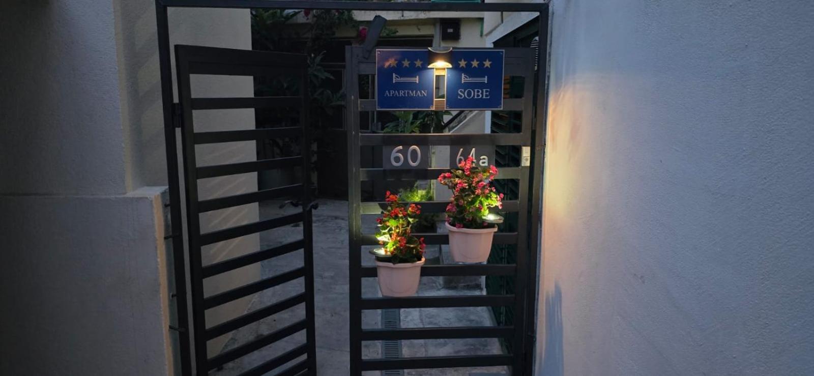 Guest House Varos Split Eksteriør billede